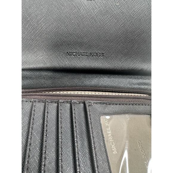Michael Kors Wallet - Logo Brown - Picture 5 of 7